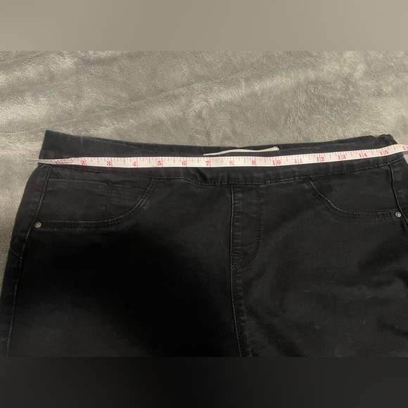 2/$25 🎉 DENIM & CO black jeggings size 12 - Picture 6 of 6